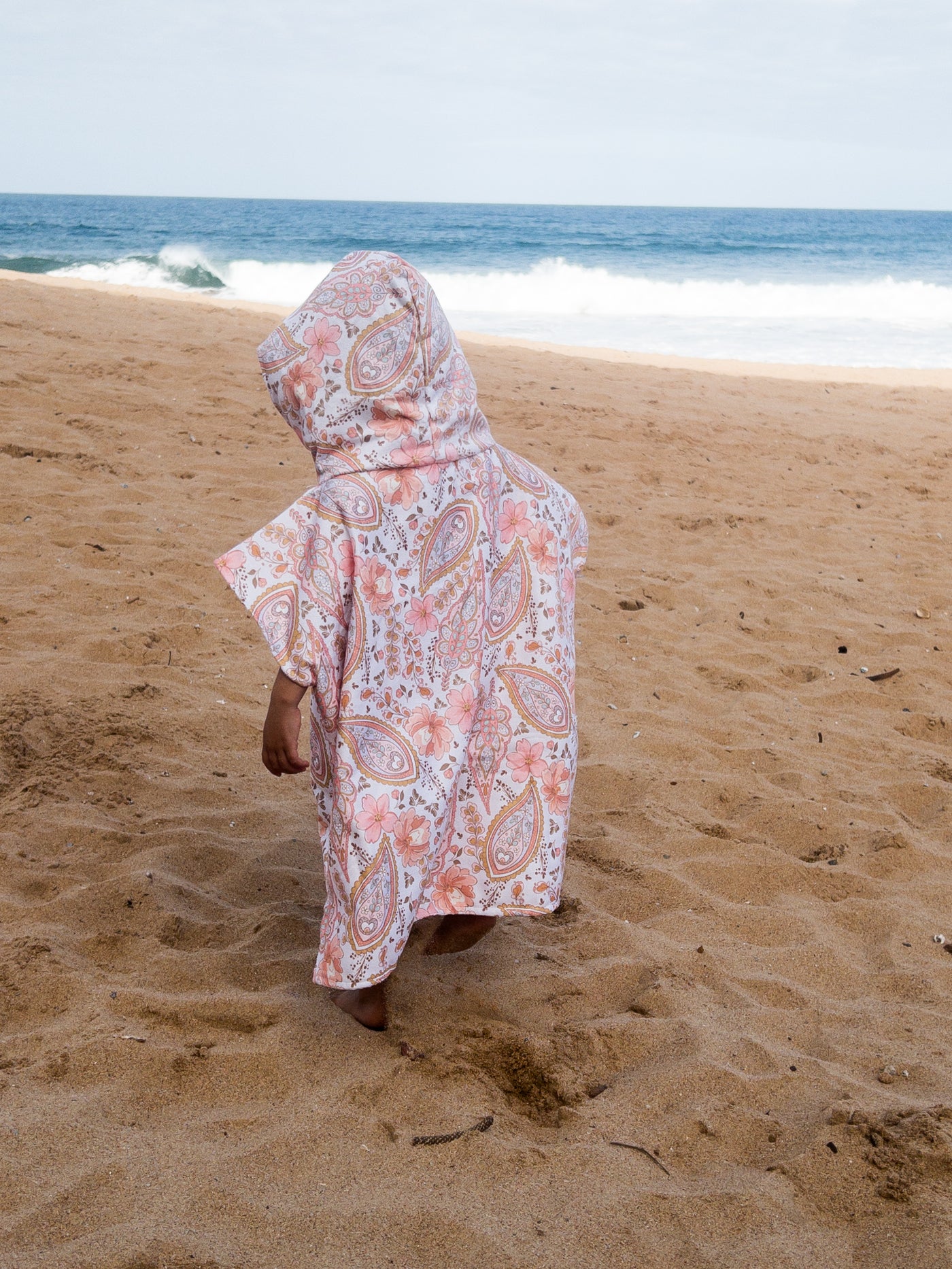 Fun kids beach towel - Boho Pink